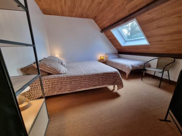 Gîte de groupe, proche Paris, chambre 6 en mezzanine